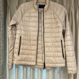 Everlane Women's Beige Puffer Jacket
